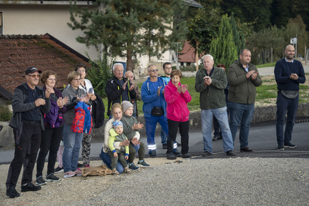 Odprtje ceste skozi Dolenje; foto Miha Grabnar